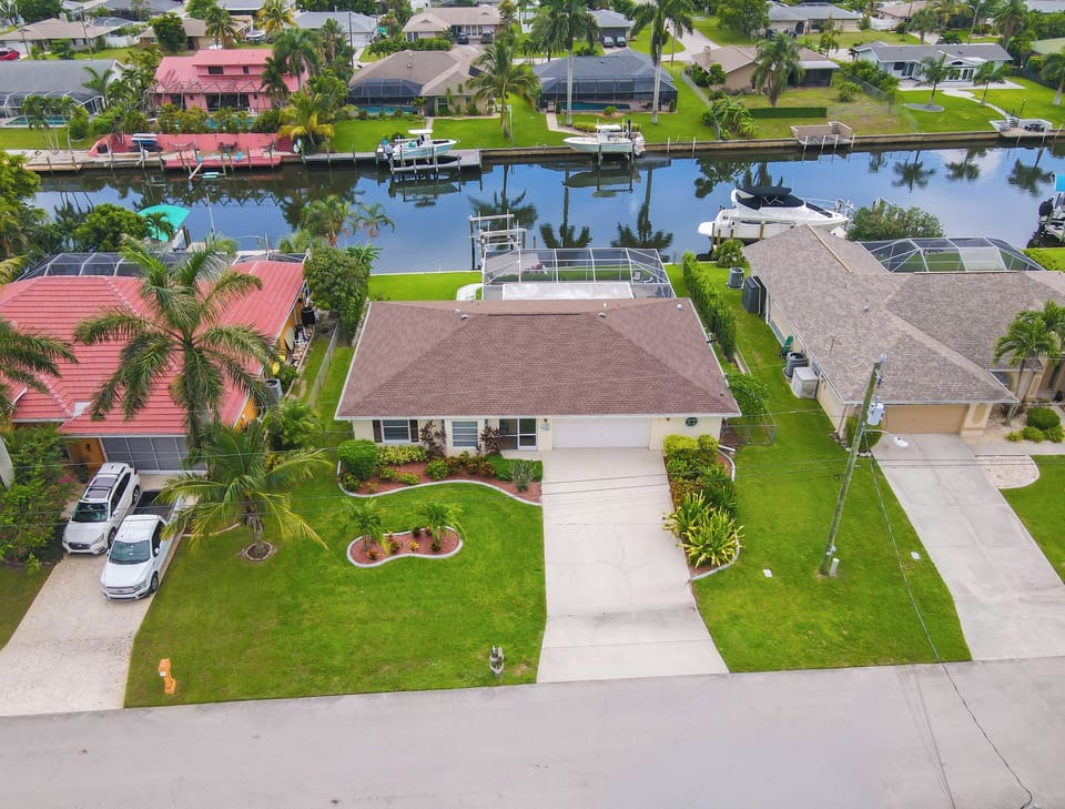 Villa Frances is located in a quiet residential neighborhood