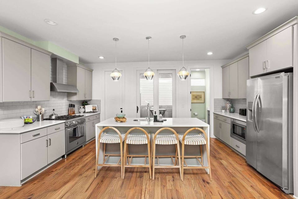 Fully Stocked Kitchen