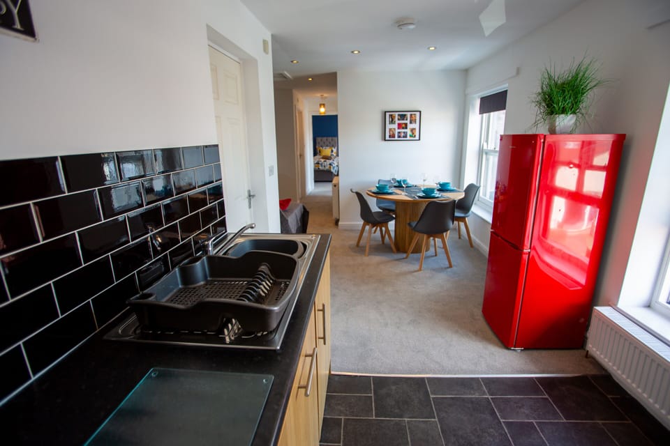 Mycroft Kitchen and dining area