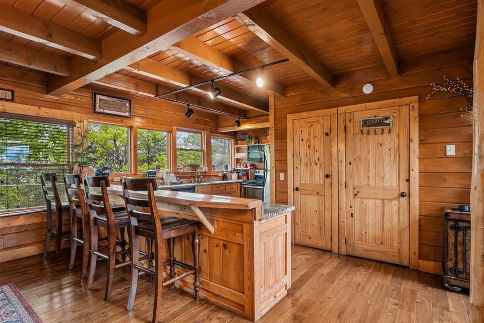 30-Kitchen