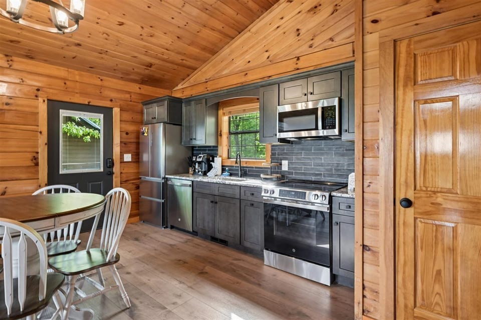 06-Kitchen