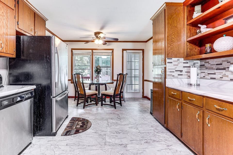 Kitchen Dinning Table