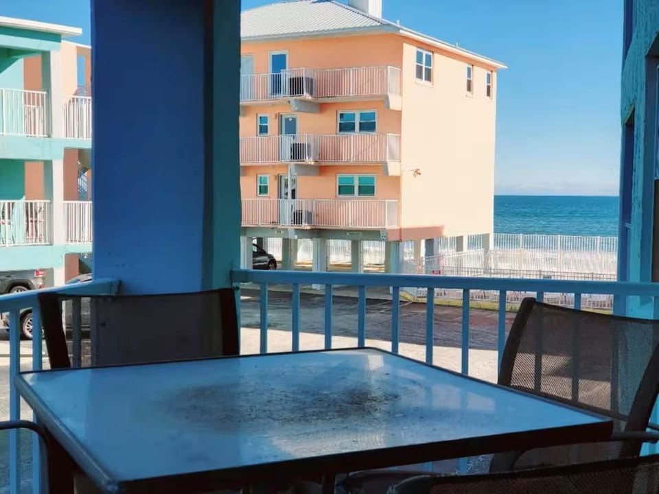 Balcony w/ Gulf View