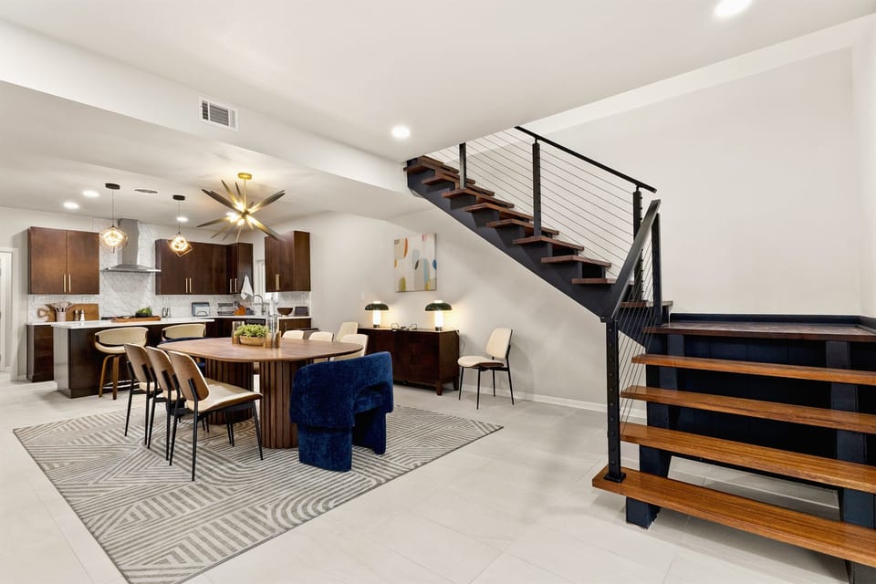 Sleek, open, and inviting—perfect for entertaining, dining, and everyday living in style.