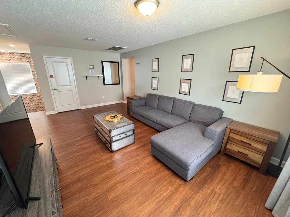 Upstairs Family Room