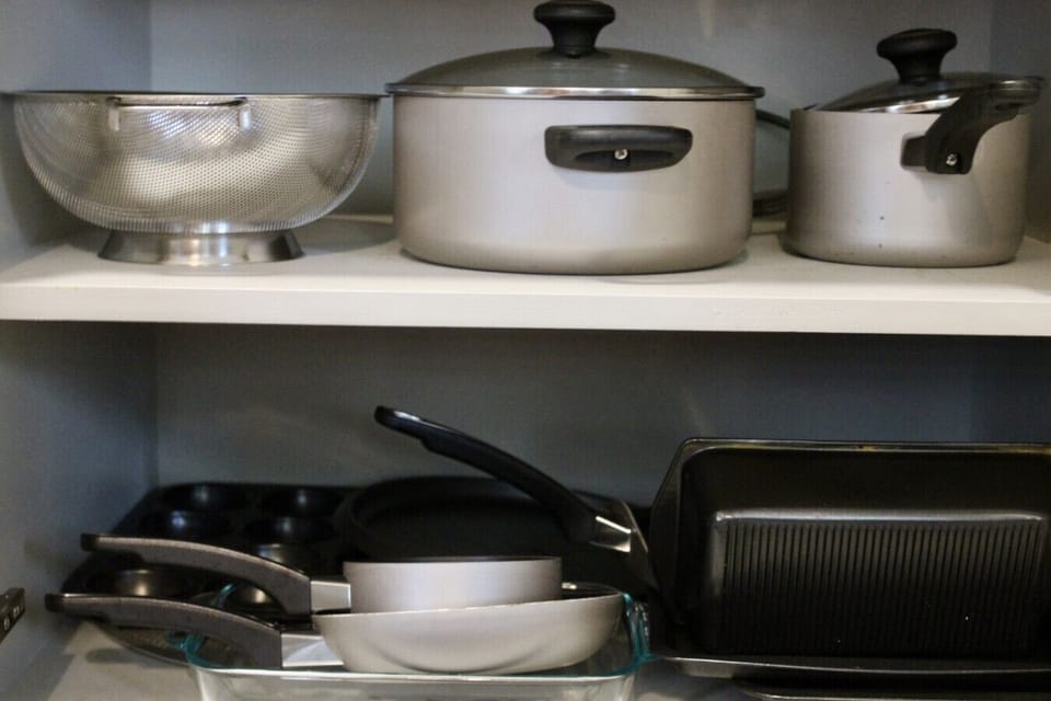 Fully stocked cookware ready for your culinary adventures!