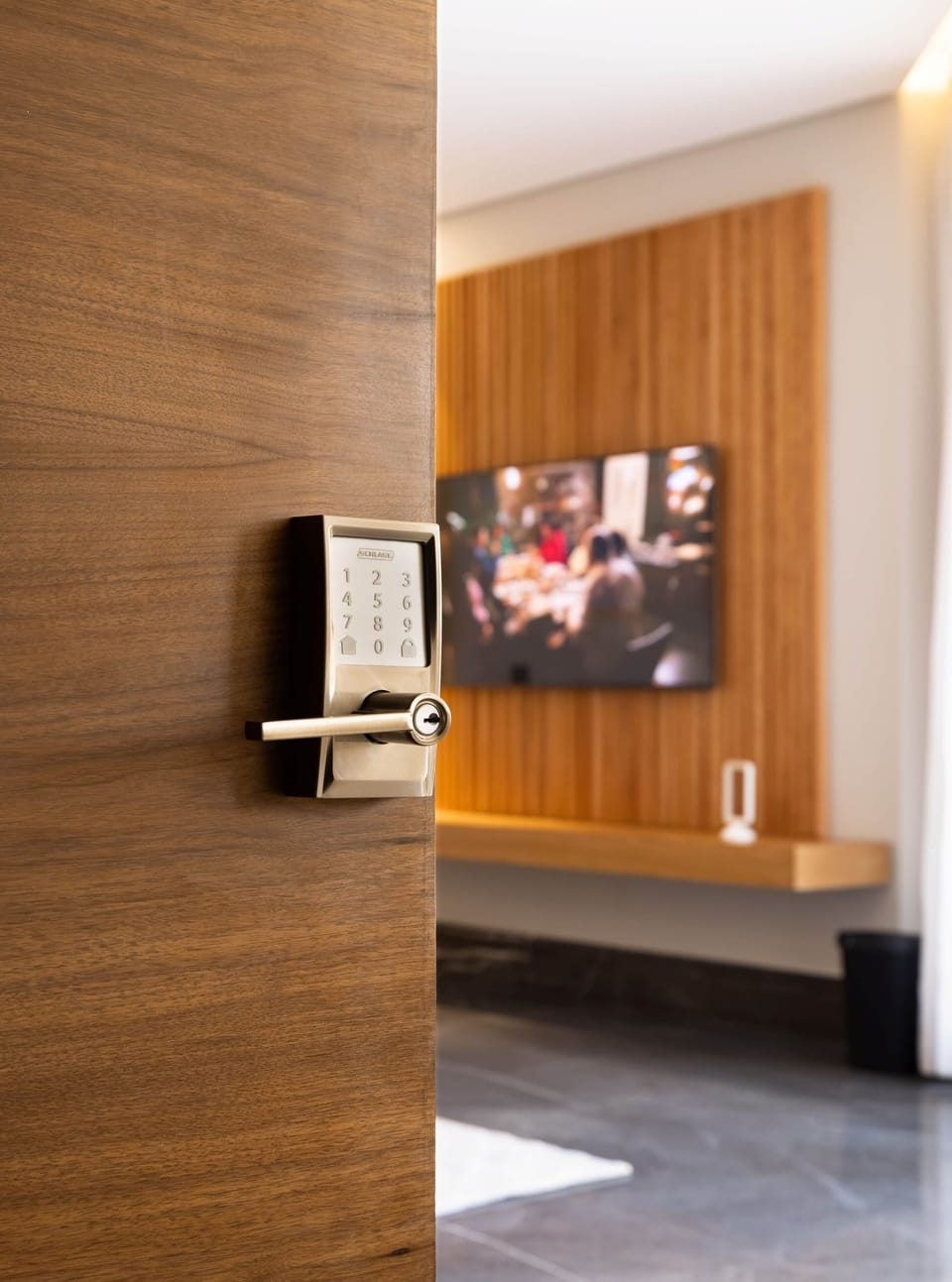 digital lock door