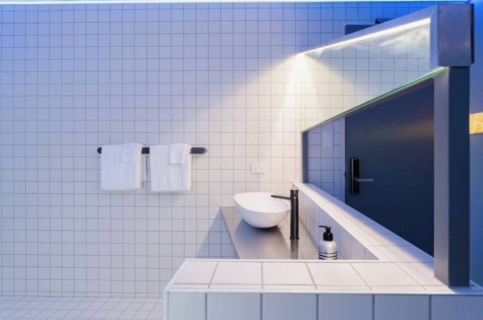 Walk in shower
