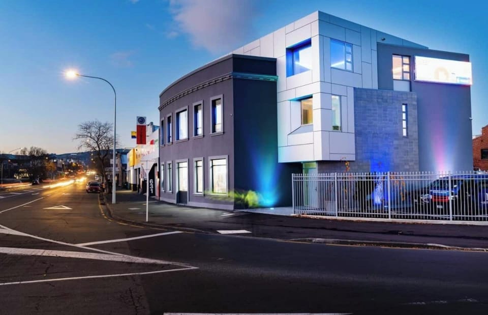 Futuristic Hotel located in the heart of Dunedin