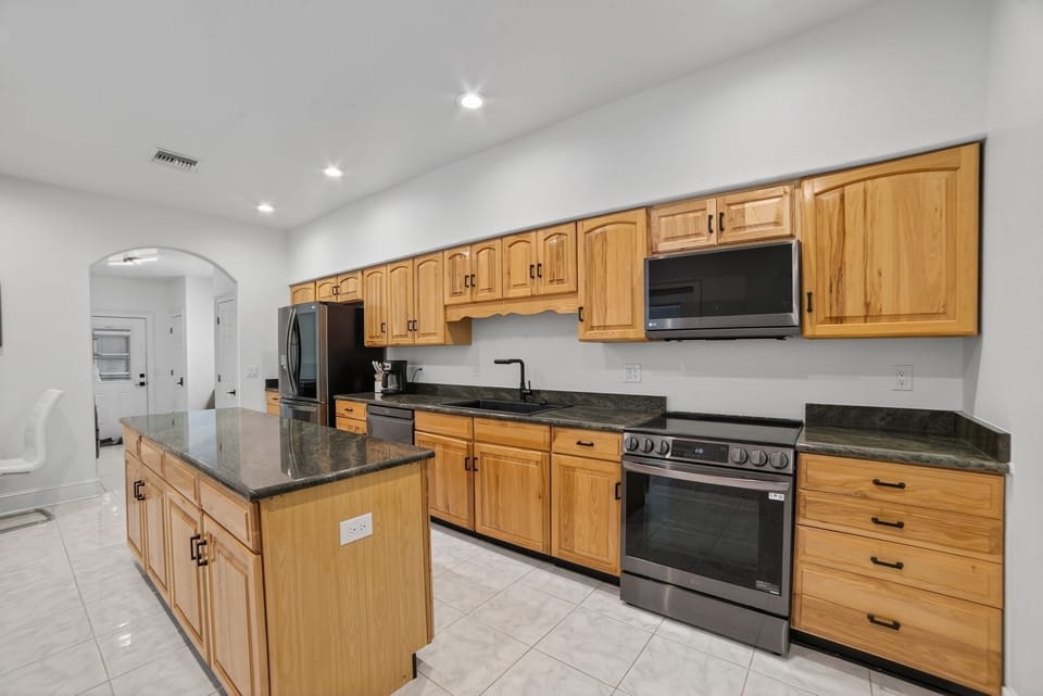 Indoors, Kitchen, Appliance, Microwave, Oven