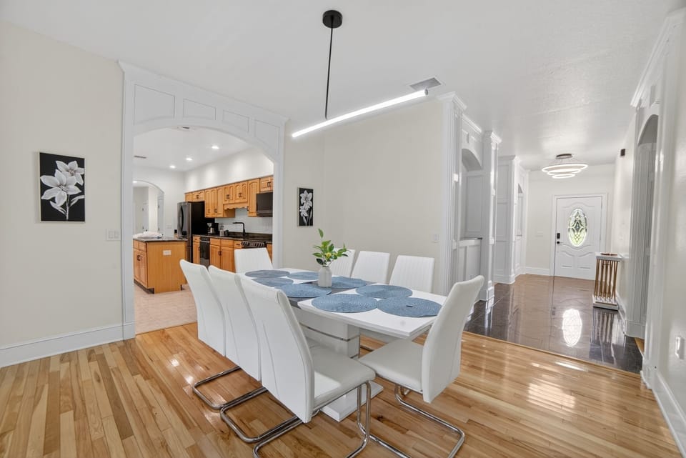 Architecture, Building, Dining Room, Dining Table, Furniture