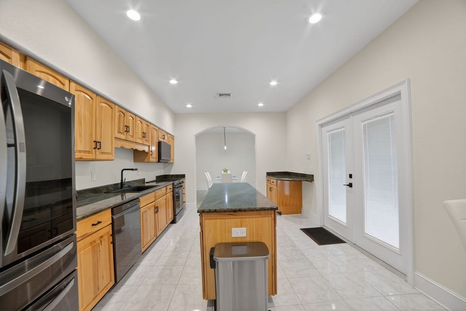 Indoors, Kitchen, Appliance, Microwave, Oven