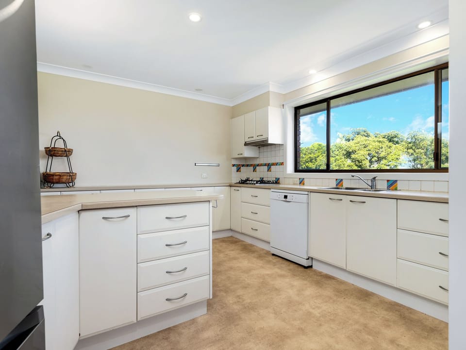 With plenty of appliances and utensils