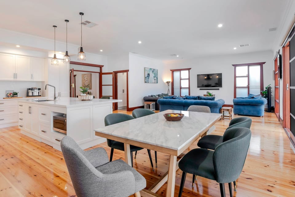 Dining - formal eats or breakfast bar hangs are effortless in this space