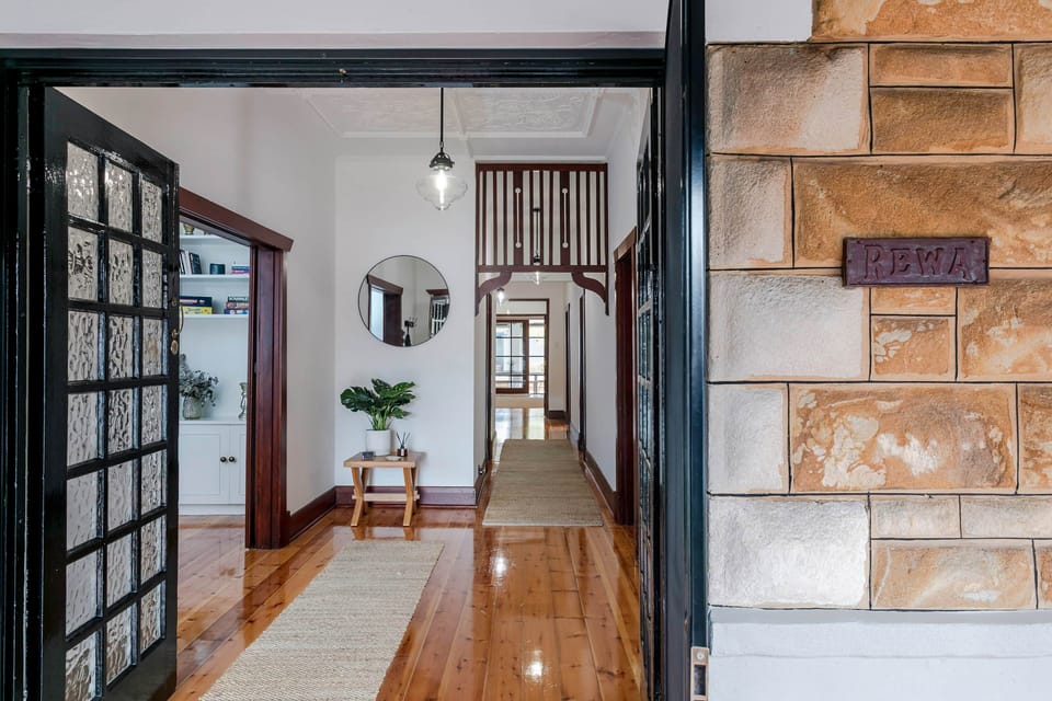 Henley Beach House - entrance
