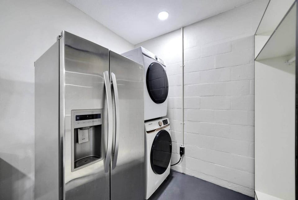 Full size washer and dryer. Extra refrigerator. Luggage Storage Area.