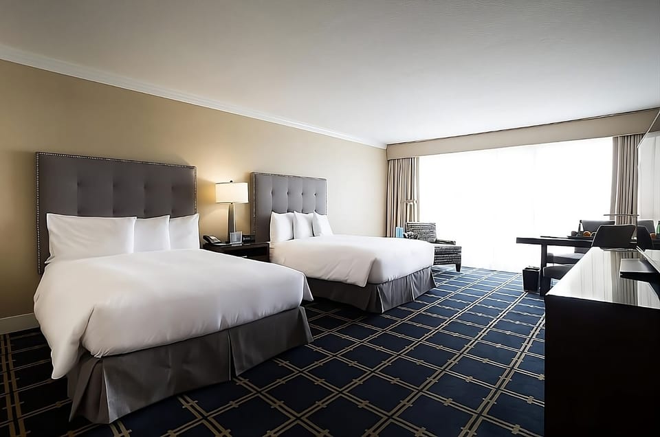 Unit with 2 Queen size bed