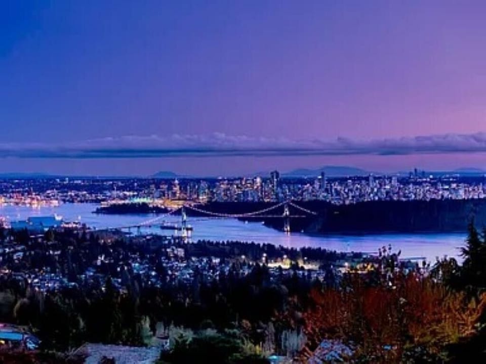 Night view of downtown Vancouver and the bay