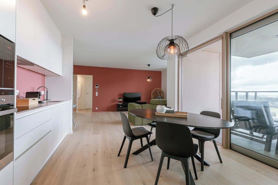 Open Dining Area with City Views