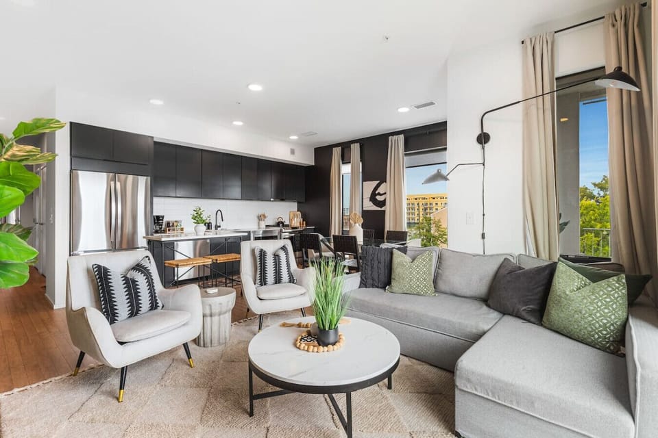 Enjoy a spacious, inviting, and relaxing stay in the heart of Nashville. Beautiful condo with all the furnishings and supplies you might need. Private balcony off of the living room. Sleeper Sofa and Smart TV with all the apps in the living room.