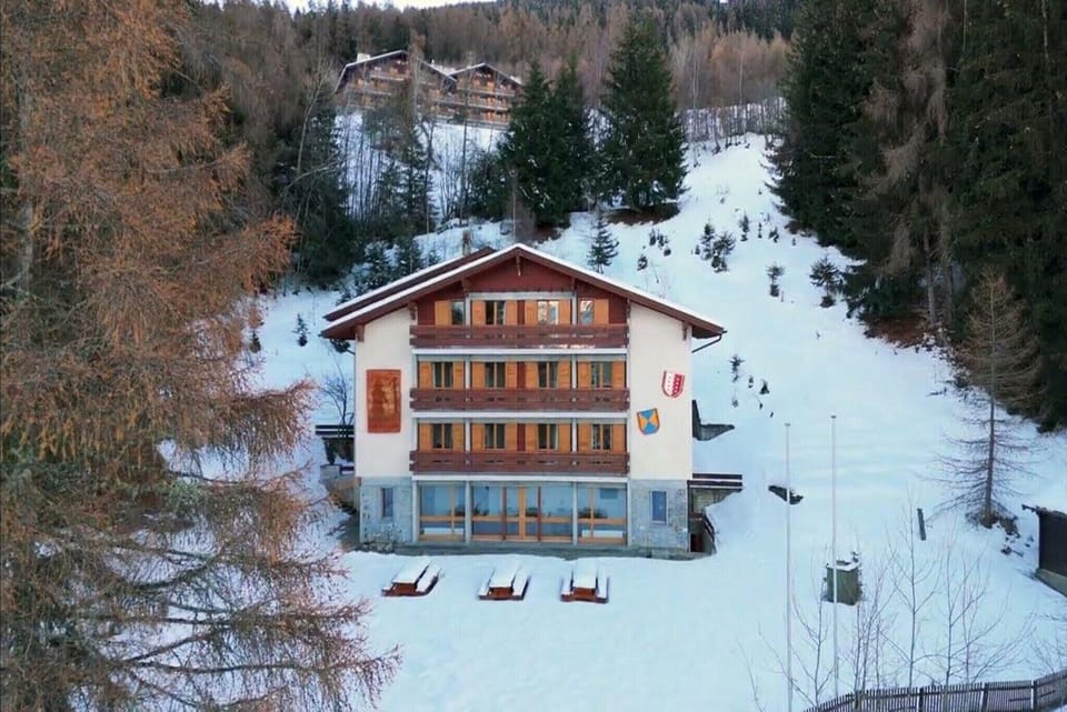 Holiday Home Exterior [winter]