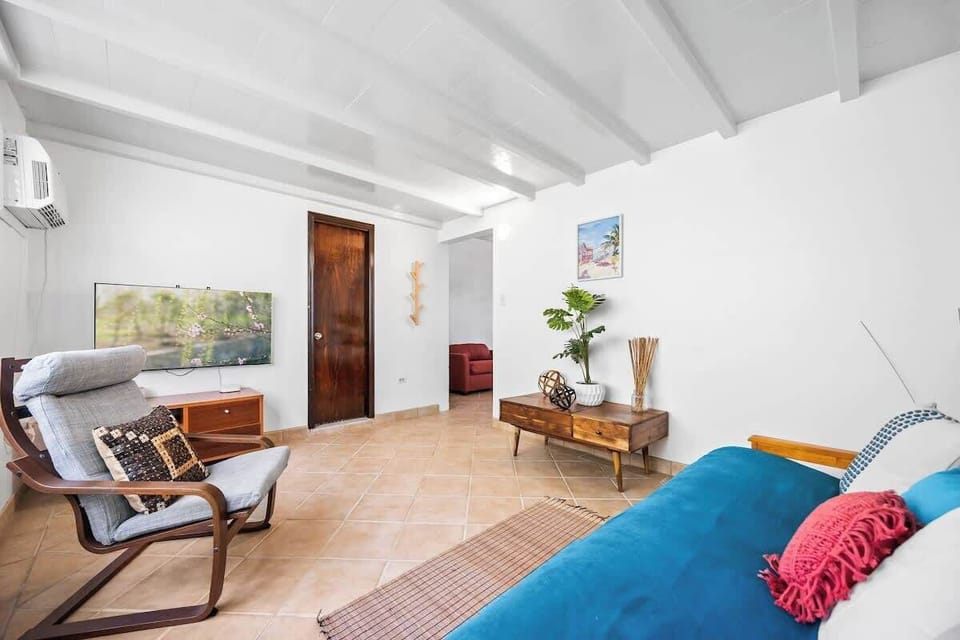 A modern space to relax and enjoy your free time.