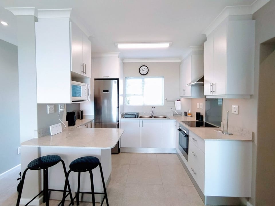Kitchen and entrance