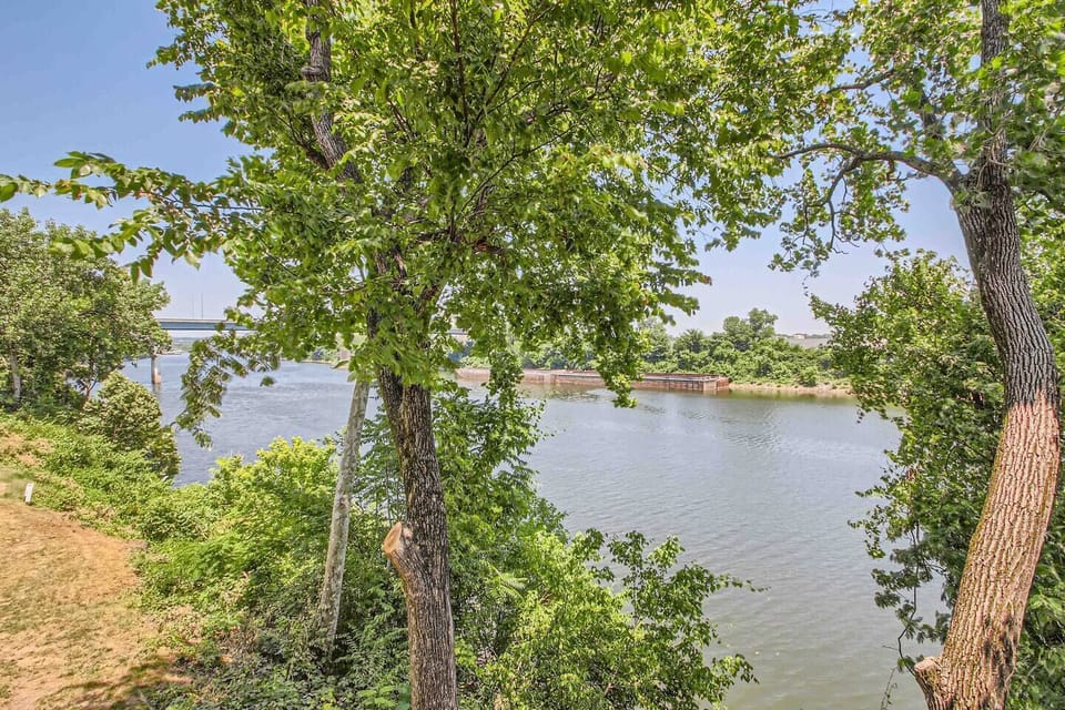 Beautiful Cumberland River Views