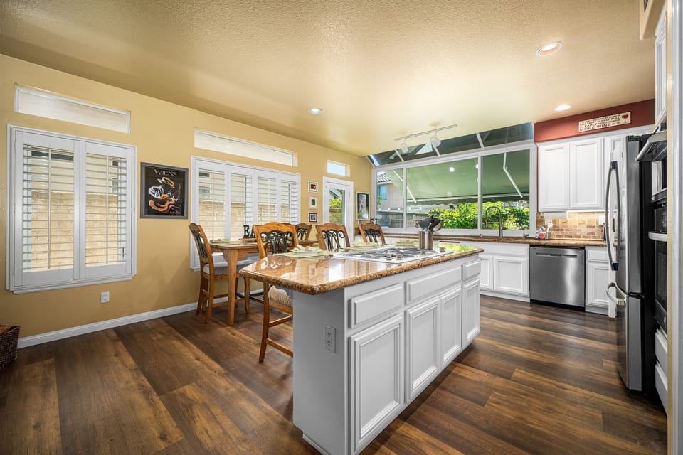 Kitchen, Island view