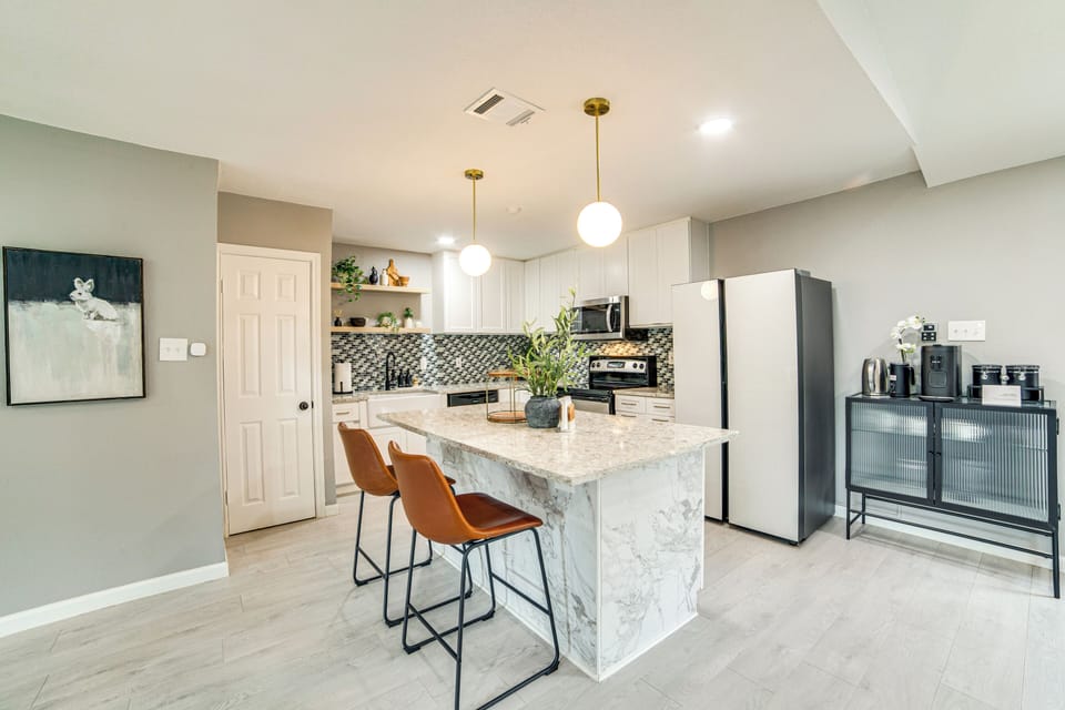 Kitchen | Dishwasher