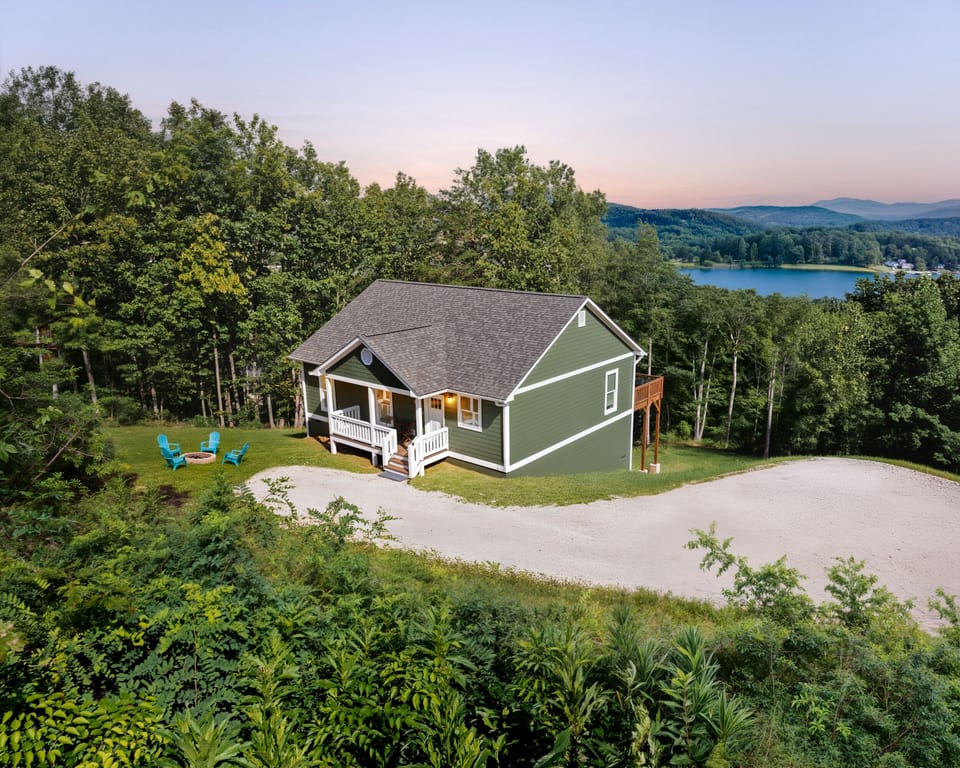 View of the house from the street