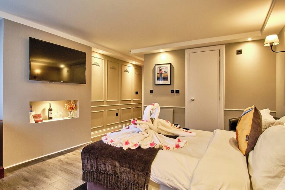 Double bed