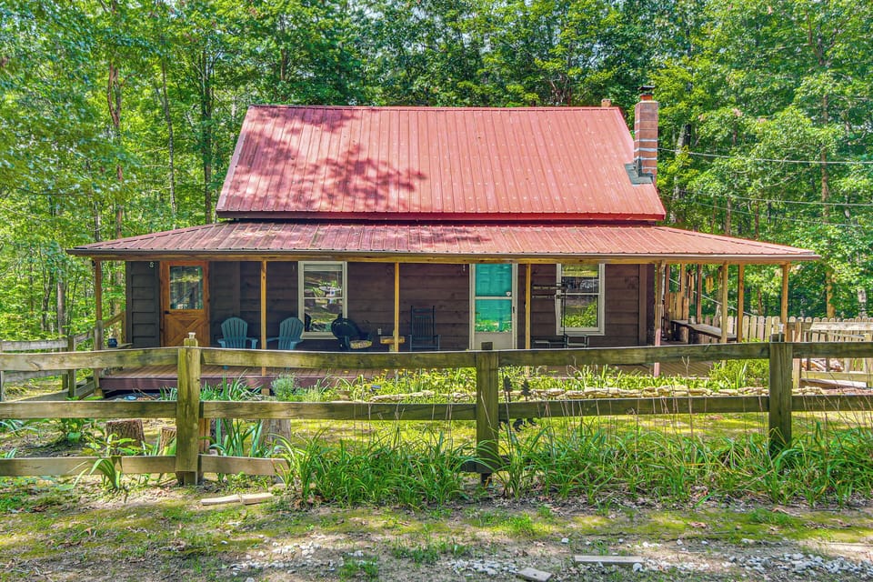 Jamestown Vacation Rental | 3BR | 1BA | 1,500 Sq Ft | Step-Free Access