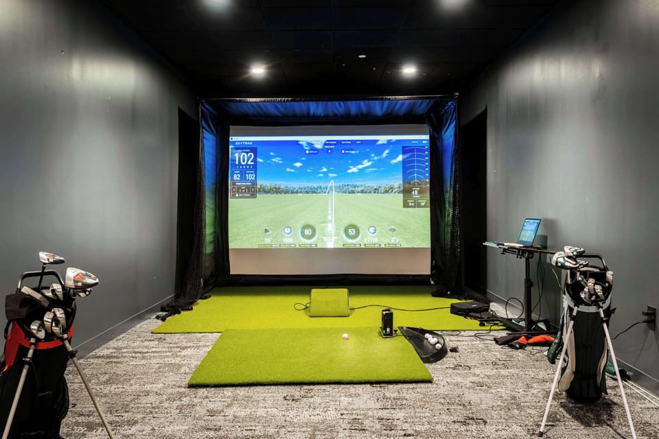 Golf simulator