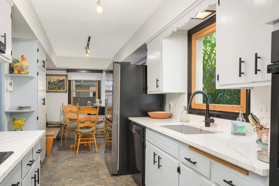 Enjoy a more relaxed dining experience with the casual table in the kitchen
