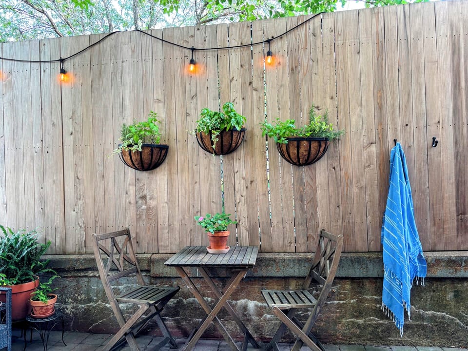 Outdoor dining