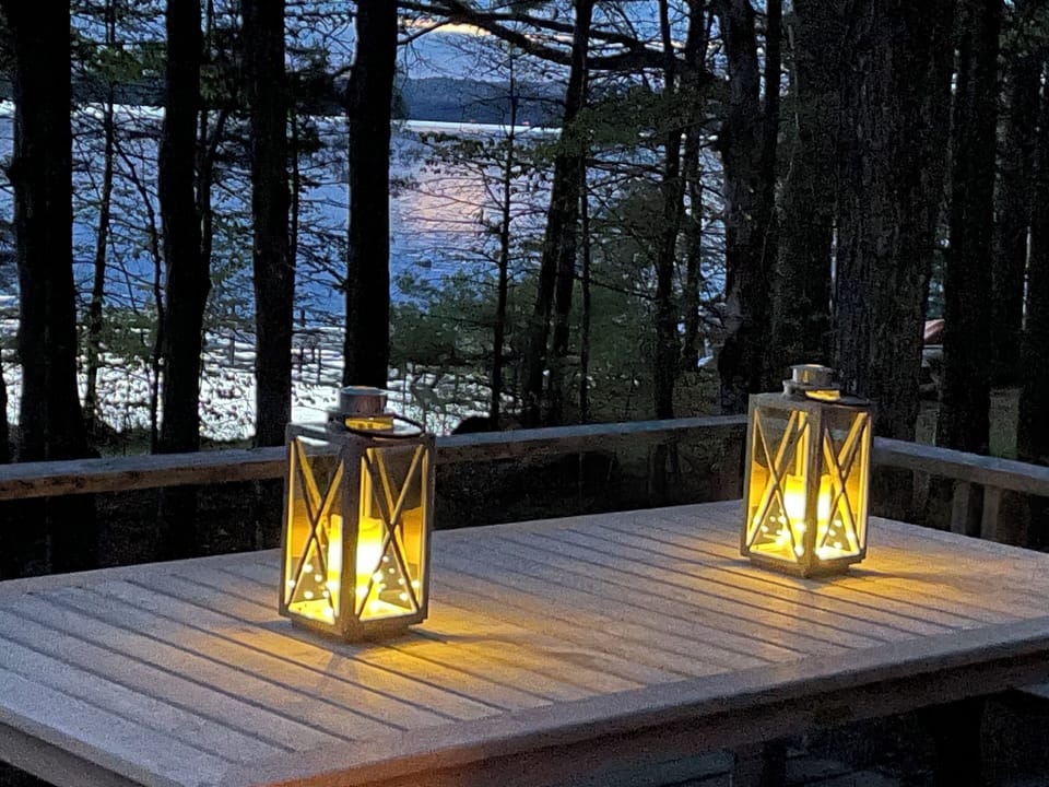 Enjoy your meals lakeside. We have views any restaurant would envy