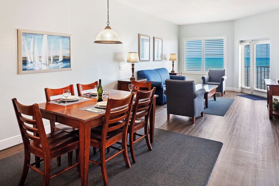 Living and Dining Area