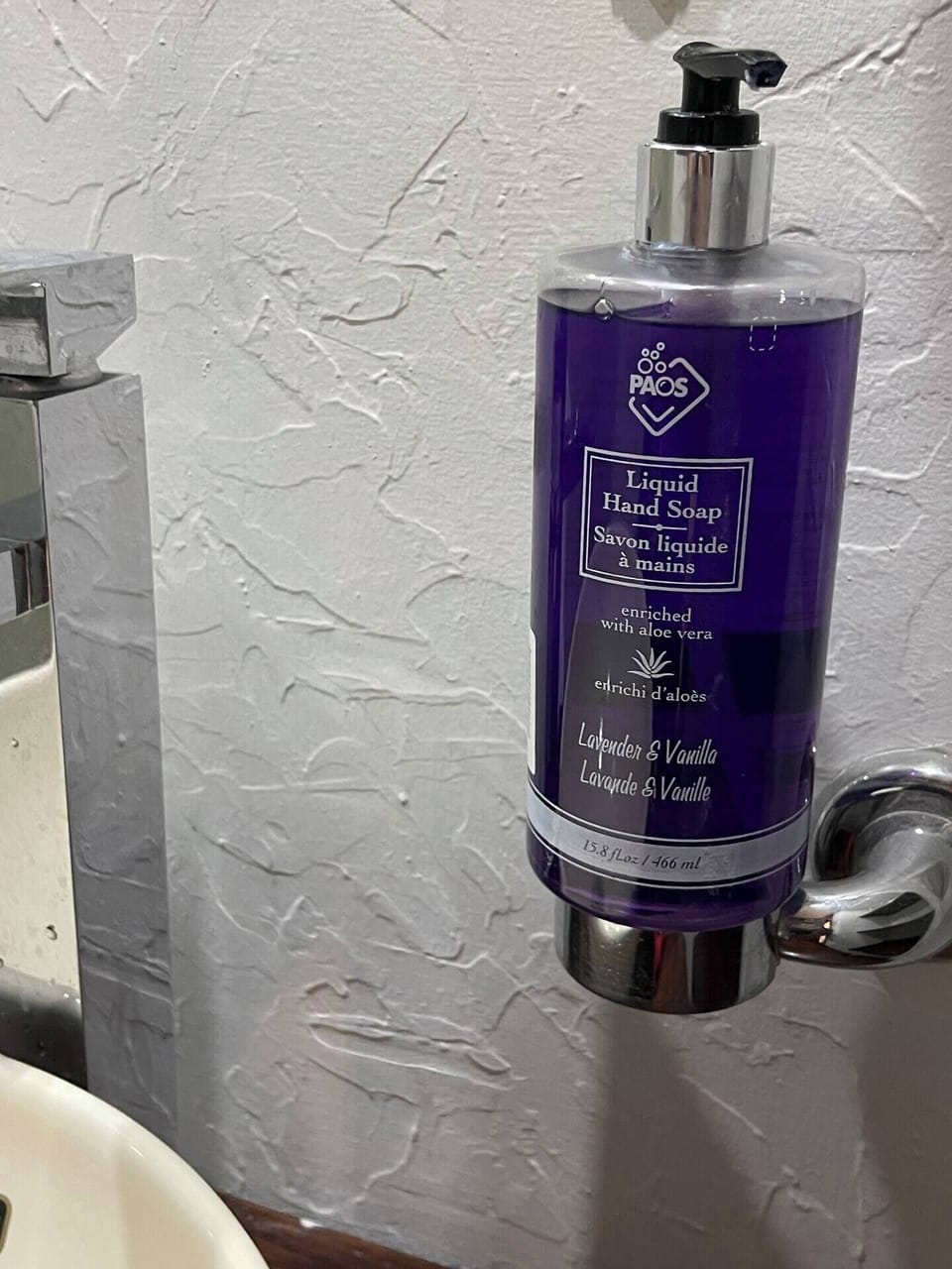 Bathroom amenities
