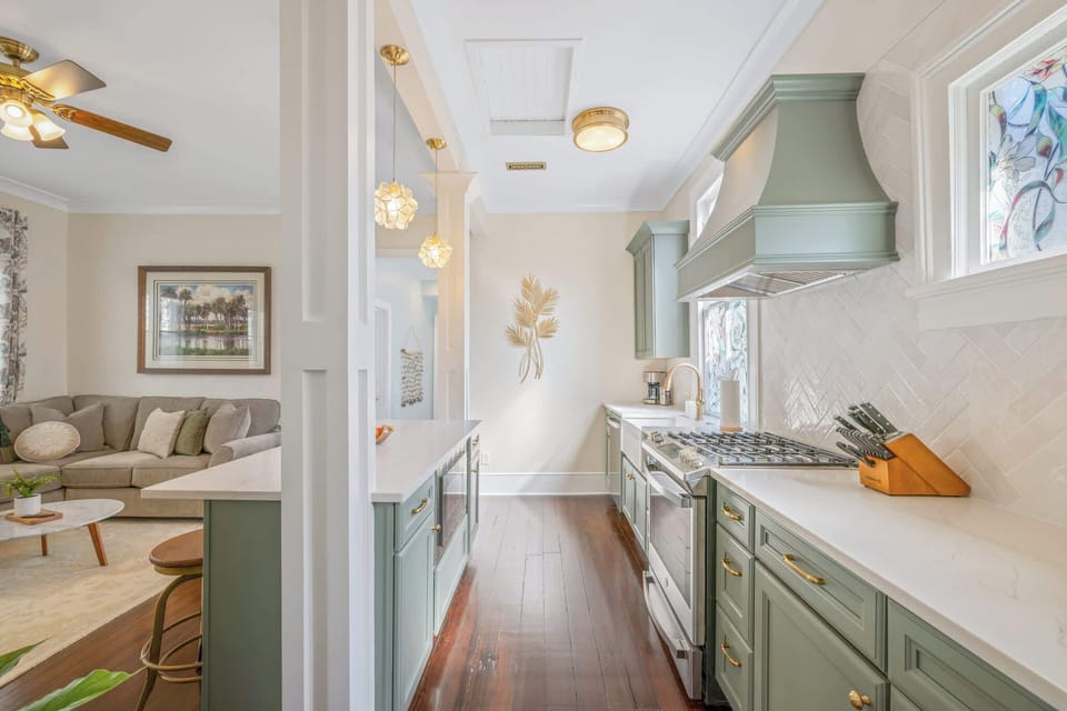 Open concept kitchen and living room - great for gathering!
