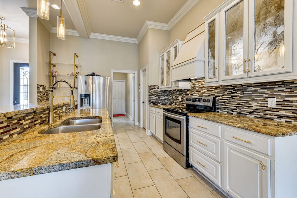 Kitchen | Drip Coffee Maker | Dishwasher | Blender | Cooking Basics