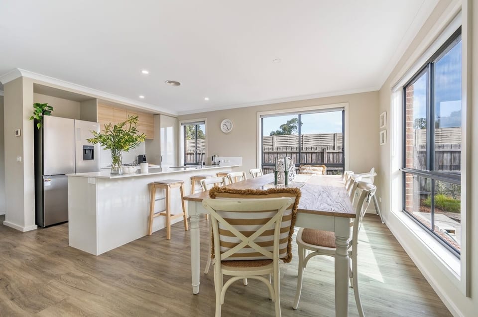 The Greens on Golf Street - The Beach House People Inverloch