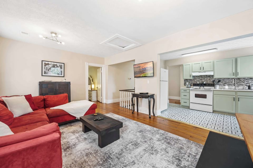 Living Room: Gather your loved ones and make memories that last! Our open-concept living space is perfect for connecting and celebrating.