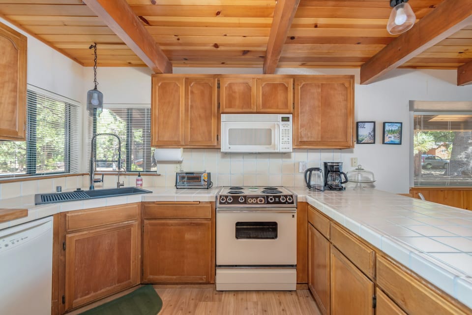 Kitchen 2