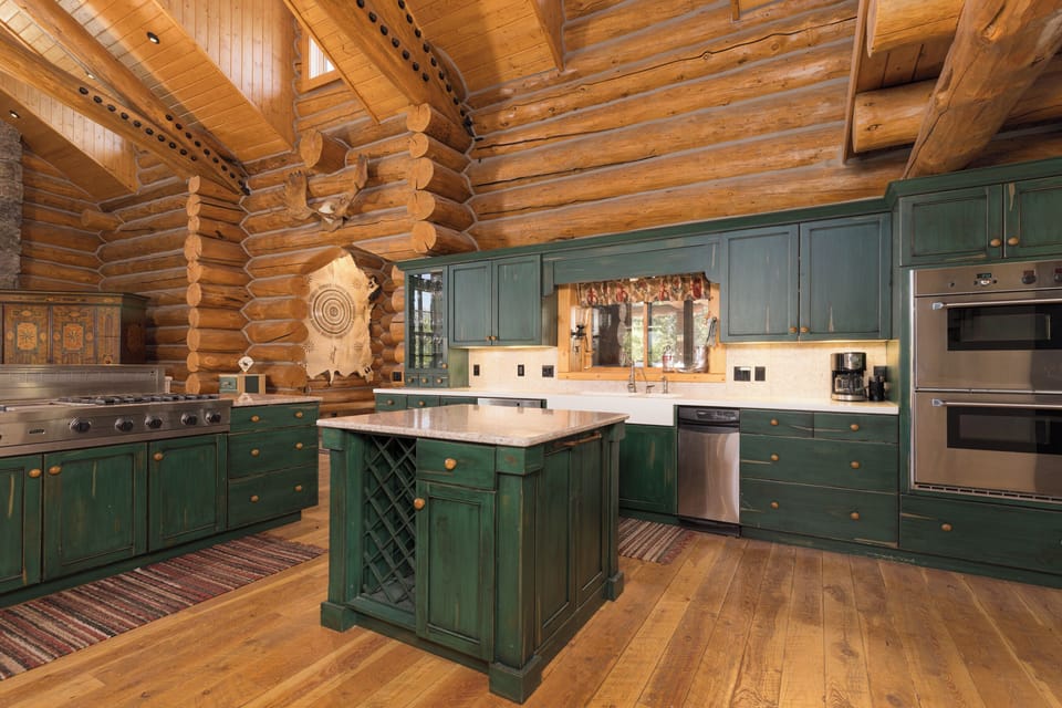 170 Hyalite kitchen5