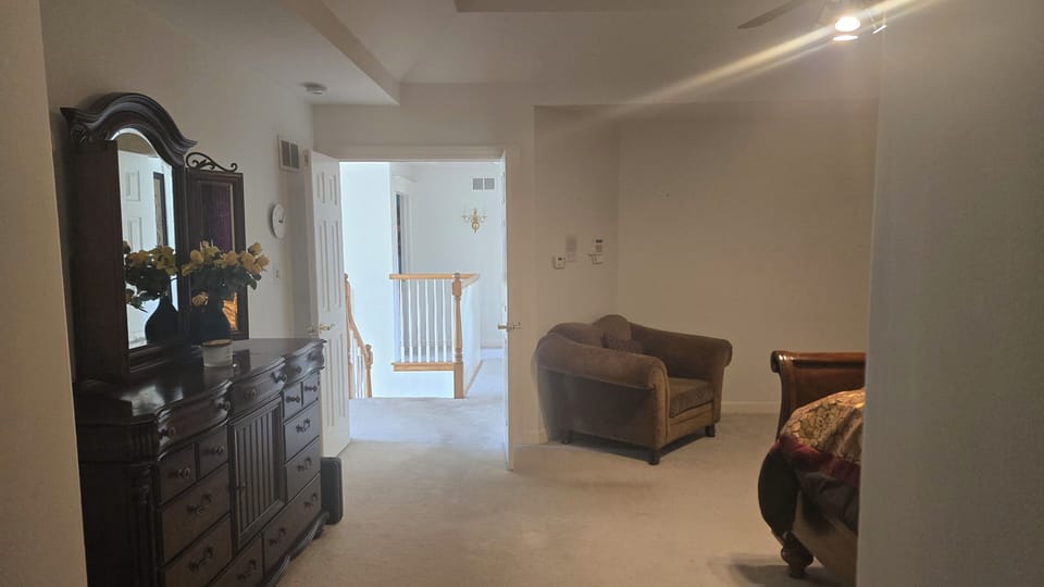 Master Bedroom - alternate view