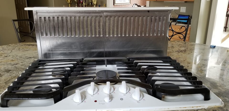 KitchenAid gas stove with popup vent