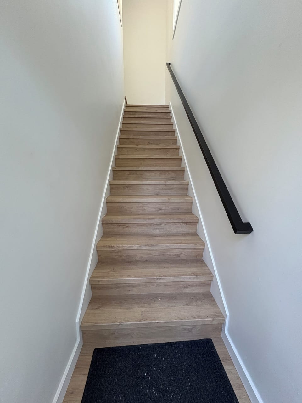 Entryway stairs