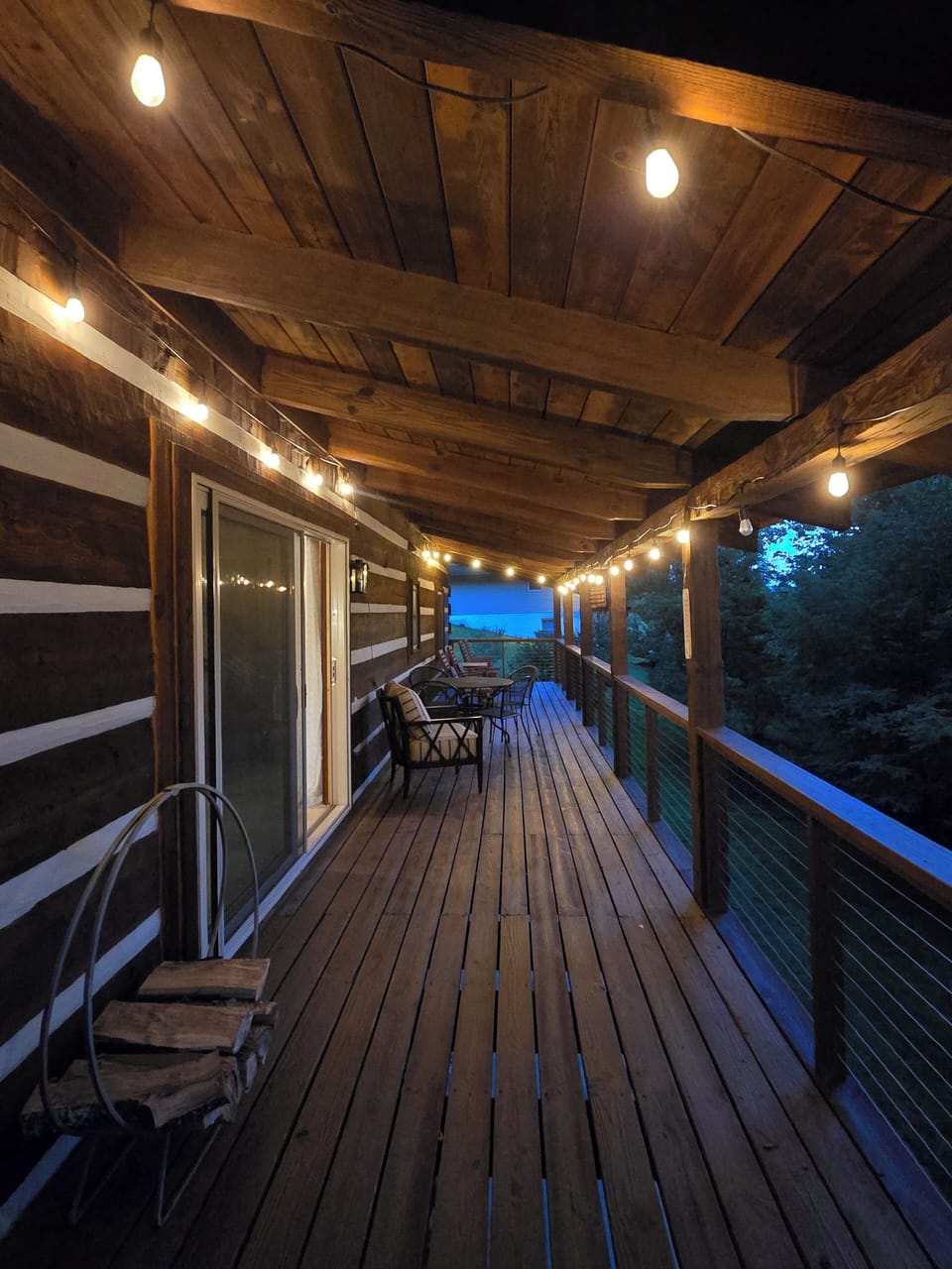 Spacious deck 