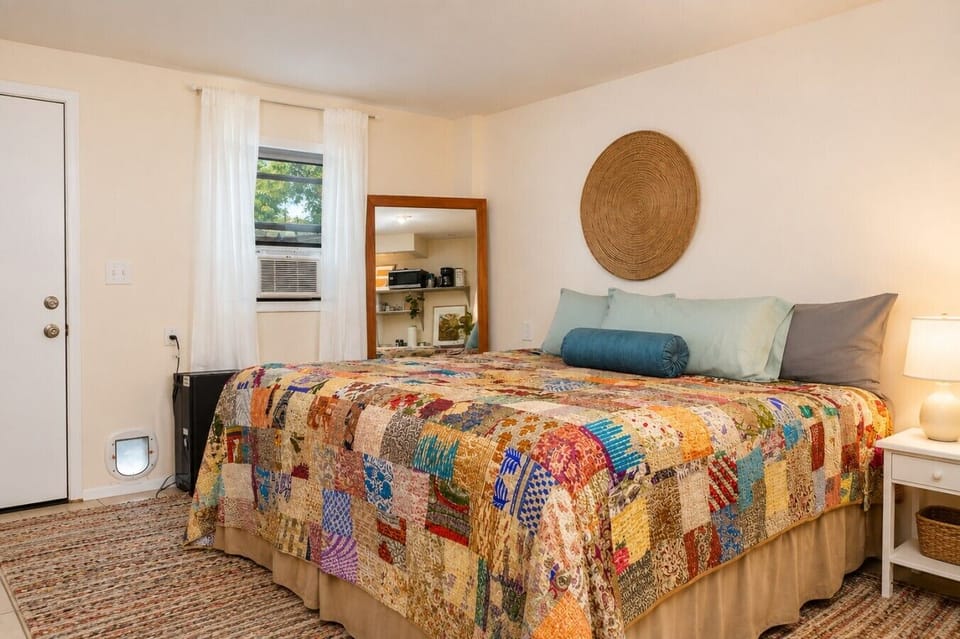 Relaxing Sleep Space with Premium Linens